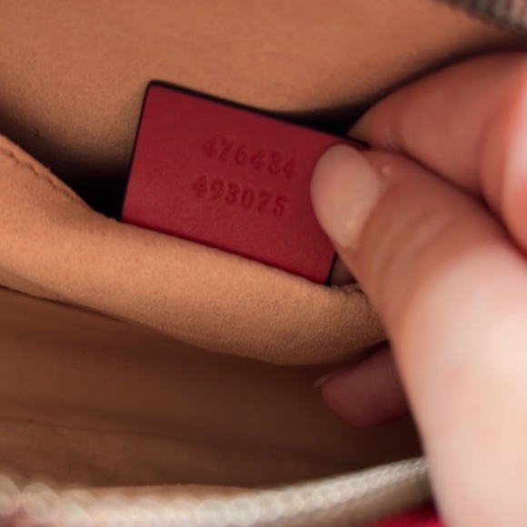 💯% Auth Gucci MARMONT 2.0 WOMEN'S RED MATELASSE LEATHER BELT BAG 🌹❣️💋 85cm - Picture 6 of 7